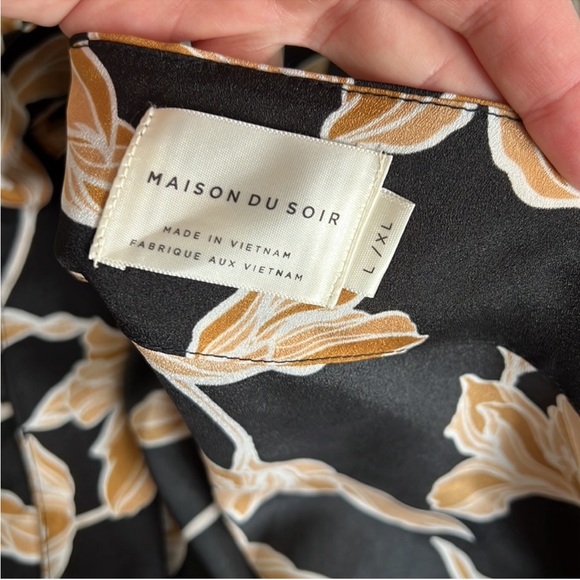 NWOT- Maison Du Soir Floral Robe w belt - Picture 4 of 4